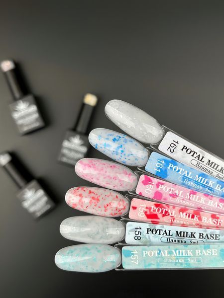 Молочная база для ногтей Дизайнер Potal milk base №160 с малиновыми хлопьями юки 9мл 004774 фото