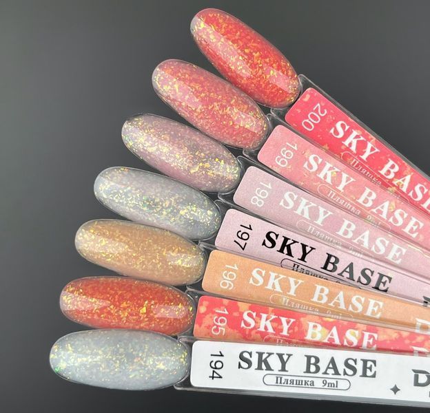 Кольорова база для нігтів Дизайнер Sky base №196 з пластівцями Юкі, 9 мл 004916 фото