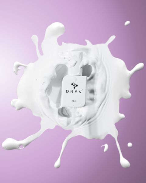 Цветное топовое покрытие DNKa' Milky Top на 12 мл, без липкого слоя 002113 фото
