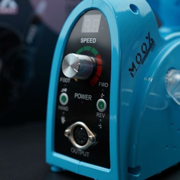 Фрезер Мокс X806 на 80W &ndash; 55000 об/мин (бирюзовый/light blue) для снятия материала и обработки кутикулы 000608 фото